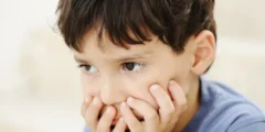 علاج الخوف عند الاطفال – 7 طرق لعلاج الخوف نهائيا عند طفلك!
