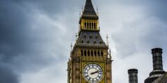 ساعة بيغ بن (Big Ben) الشهيرة فى لندن1